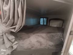 2022 Winnebago Voyage 3033BH, $ 36,500