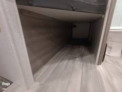 2022 Winnebago Voyage 3033BH, $ 36,500