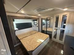 2022 Heartland Bighorn 32RS, $ 37,000