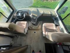 2019 Entegra Coach Emblem 36U, $ 116,800