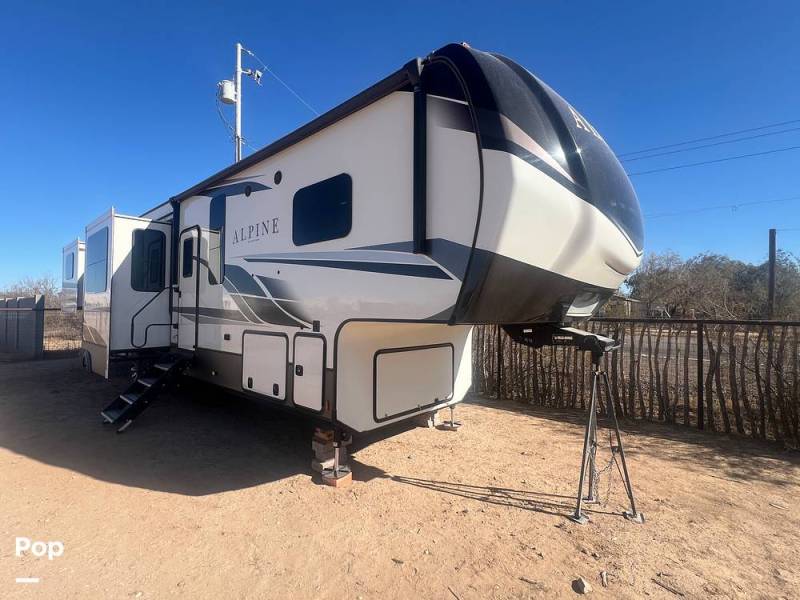 2021 Keystone Alpine 3850RD, $ 59,000