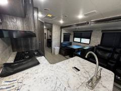 2019 Highland Ridge Open Range 3310BH, $ 24,999
