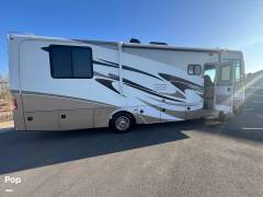 2012 Holiday Rambler Vacationer 30SFS, $ 42,400