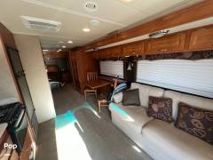 2012 Holiday Rambler Vacationer 30SFS, $ 42,400