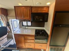 2012 Holiday Rambler Vacationer 30SFS, $ 42,400