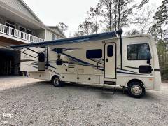 2017 Fleetwood Flair 31B, $ 49,999