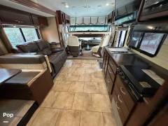 2017 Fleetwood Flair 31B, $ 49,999