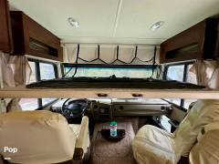 2017 Fleetwood Flair 31B, $ 49,999