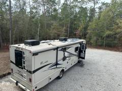 2017 Fleetwood Flair 31B, $ 49,999