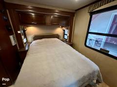 2017 Fleetwood Flair 31B, $ 49,999