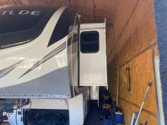 2021 Grand Design Solitude 380FL, $ 65,000