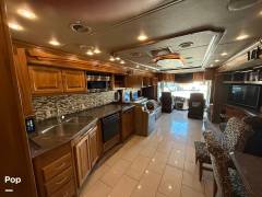 2015 Tiffin Phaeton 42LH, $ 165,000