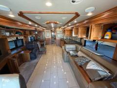 2015 Tiffin Phaeton 42LH, $ 165,000