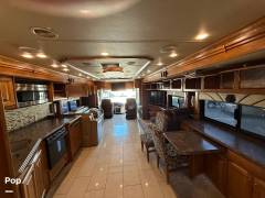 2015 Tiffin Phaeton 42LH, $ 165,000