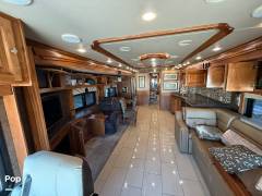 2015 Tiffin Phaeton 42LH, $ 165,000
