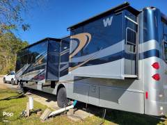 2014 Winnebago Adventurer 38Q, $ 59,950