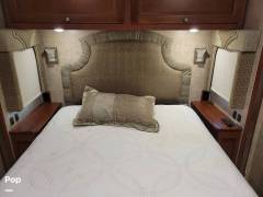 2014 Winnebago Adventurer 38Q, $ 59,950