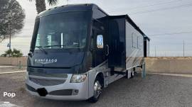 2015 Winnebago Adventurer 38Q, $ 64,995