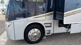 2015 Winnebago Adventurer 38Q, $ 64,995