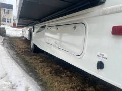 2021 Entegra Coach Odyssey 31F, $ 82,000