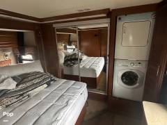 2010 Fleetwood Discovery 40X, $ 88,900