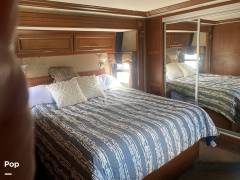 2010 Fleetwood Discovery 40X, $ 88,900