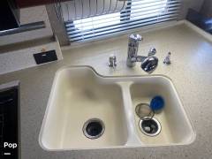 2010 Fleetwood Discovery 40X, $ 88,900