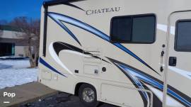 2020 Thor Motor Coach Chateau 24BL, $ 70,000