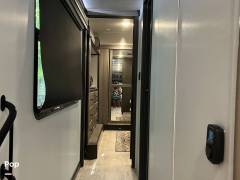 2023 Keystone Montana 3781RL, $ 68,900