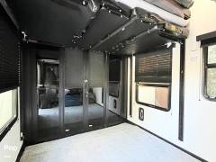 2022 Keystone Fuzion 373 Toy Hauler, $ 66,700
