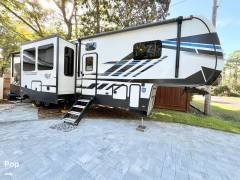 2022 Keystone Fuzion 373 Toy Hauler, $ 66,700