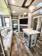2022 Keystone Fuzion 373 Toy Hauler, $ 66,700