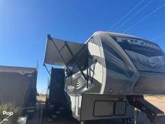 2017 Keystone Fuzion Chrome 422, $ 55,900