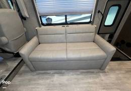 2022 Thor Industries Freedom Traveler 30A, $ 89,900