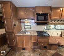 2017 Coachmen Leprechaun 260RS, $ 46,500