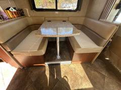 2014 Thor Motor Coach A.C.E. 29.2, $ 25,000