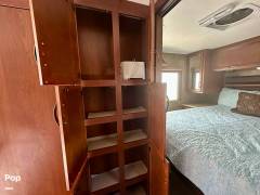2014 Thor Motor Coach A.C.E. 29.2, $ 25,000