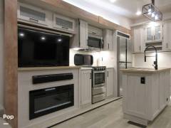 2023 Prime Time Crusader 382MBH, $ 70,000
