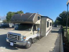 2015 Itasca Spirit Silver 31KP, $ 68,888
