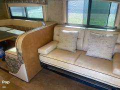 2015 Itasca Spirit Silver 31KP, $ 68,888