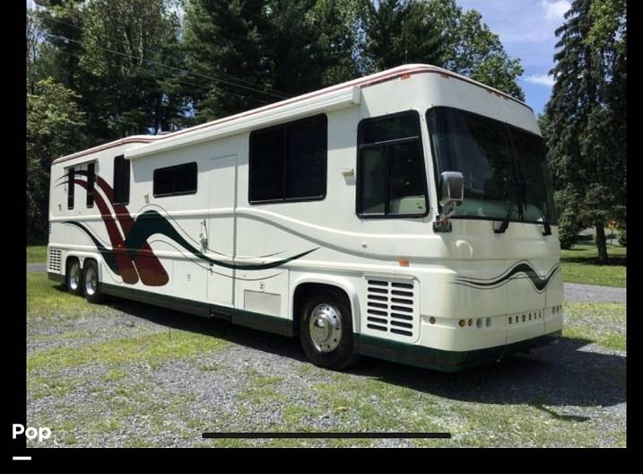 2000 Newell Coach 45, $ 89,900