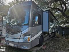 2014 Fleetwood Discovery 40E, $ 114,990