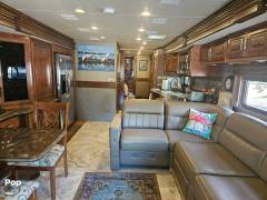 2014 Fleetwood Discovery 40E, $ 114,990