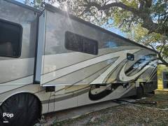 2014 Fleetwood Discovery 40E, $ 114,990