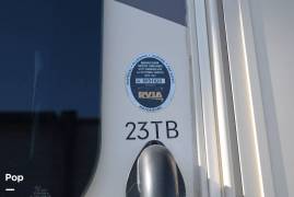 2017 Thor Motor Coach Gemini 23TB, $ 65,600