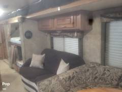 2012 Gulf Stream SuperNova 6400, $ 78,000