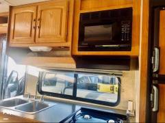 2009 Georgie Boy Maverick 315SS, $ 32,900