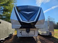 2023 Grand Design Momentum 398M, $ 77,000