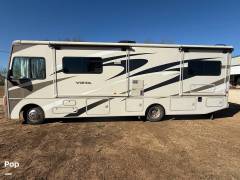 2015 Winnebago Vista 30T, $ 66,000