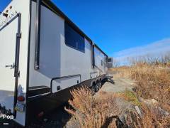 2021 Keystone Montana 383TH, $ 45,900